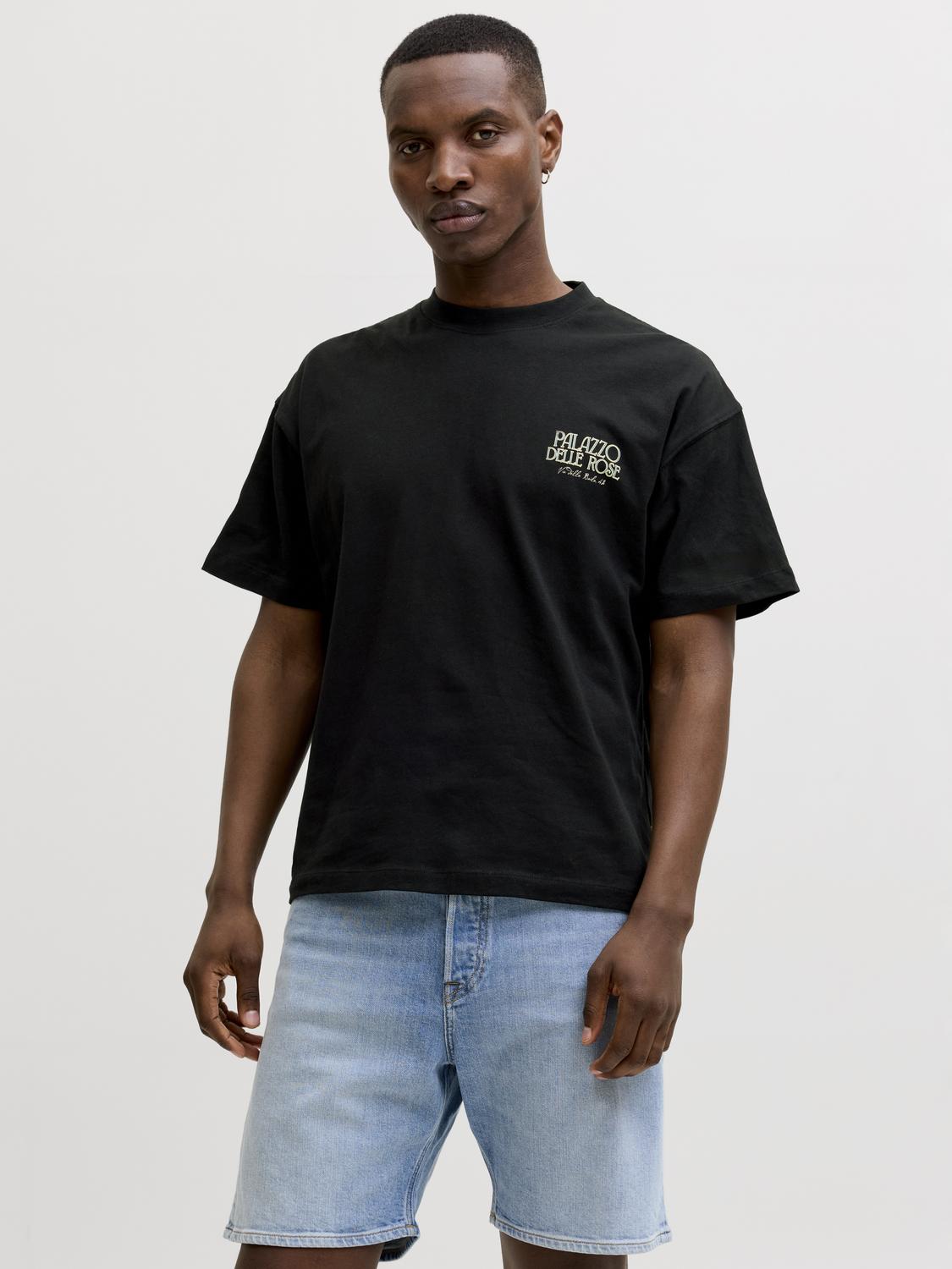 model_shot-front